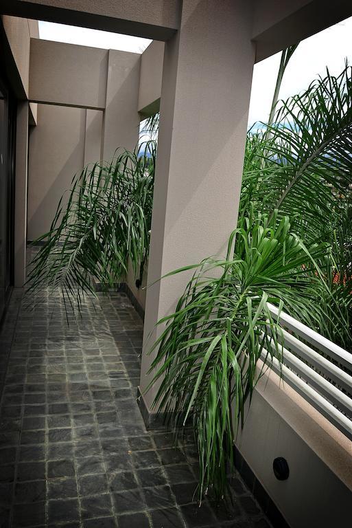 Tramas Andinas Aparthotel ซัลตา ภายนอก รูปภาพ